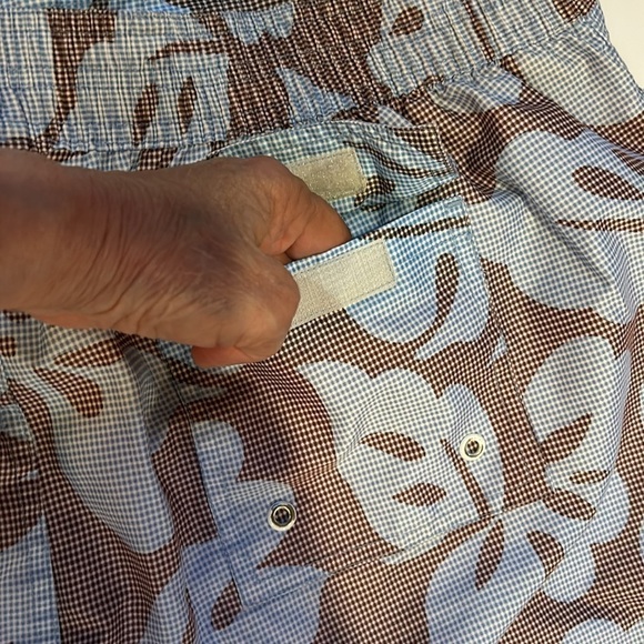 Tailorbyrd Swim Trunks Size XL - Picture 8 of 10